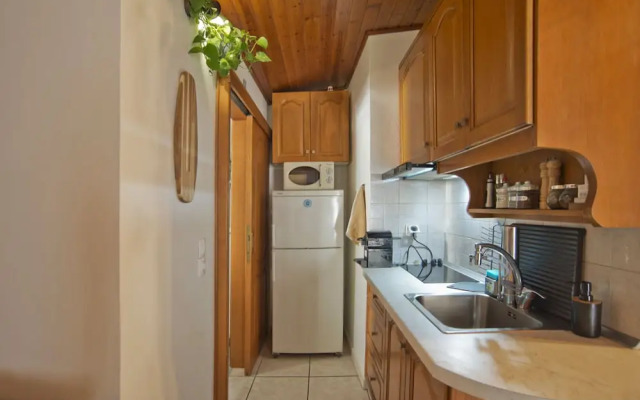Apos Place in Pefki With 1 Bedrooms and 1 Bathrooms