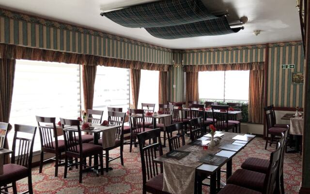 Star Hotel