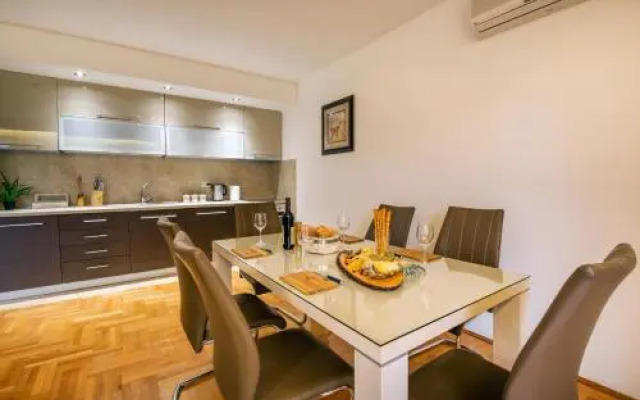 Apartments Danigo