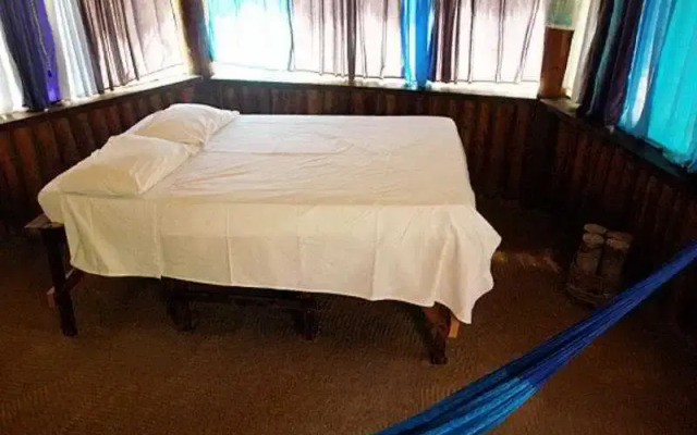 Holbox Hostel & Cabanas Ida y Vuelta Camping