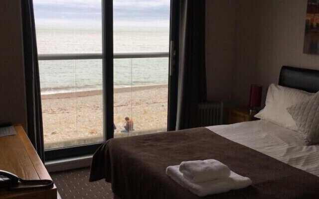 Number 44 Hotel & Bar