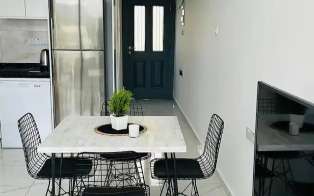Modern and Comfortable Studio Apartment