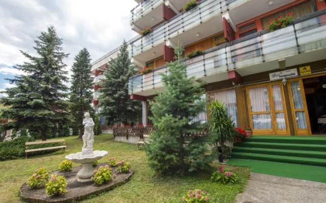 Service 4 You Apartments