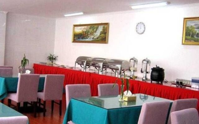 Baihua Hotel