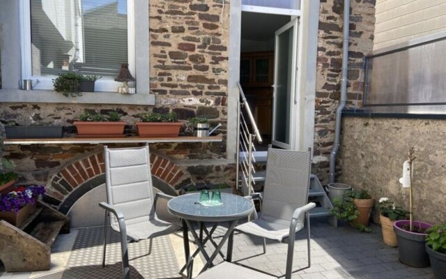 Heinrich Winery House