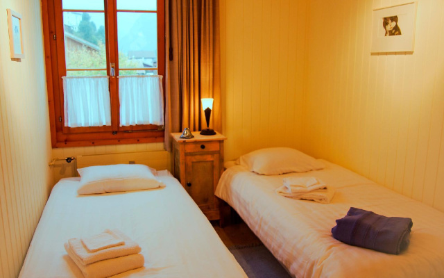 Des Alpes - Two Bedroom No.2