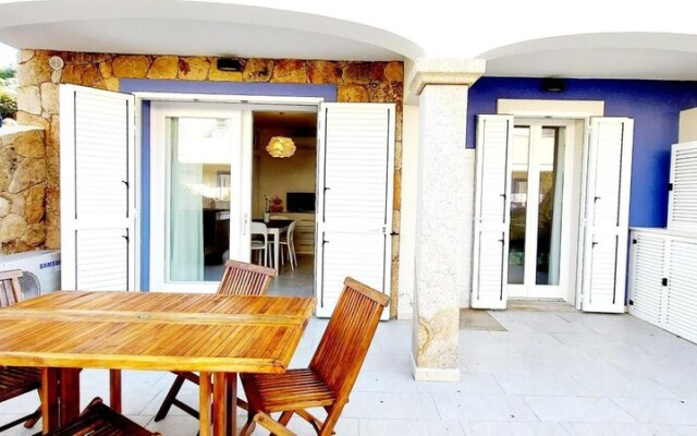 Whiteblue House con Giardino