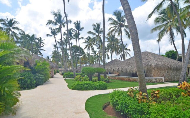 Beach Front Apartment No01