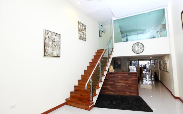 iCheck inn Sukhumvit 22