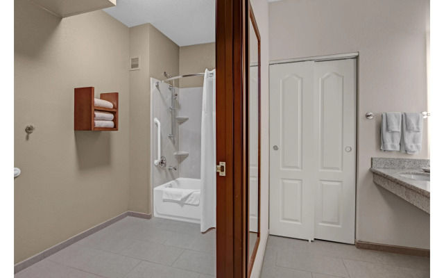 Staybridge Suites Salt Lake-West Valley City by IHG