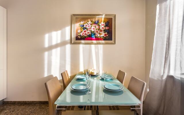 Апартаменты на Кутузовском пр-те, 26