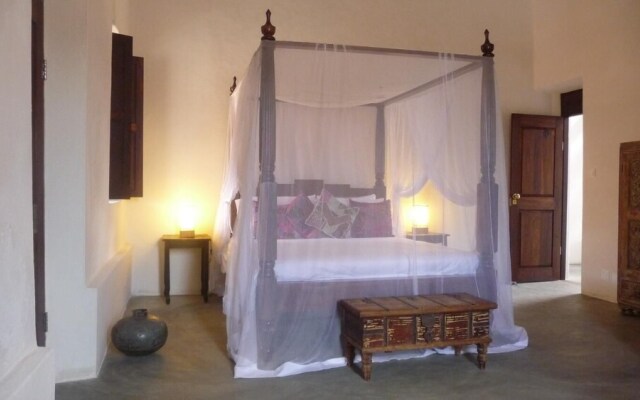 Ulani Lodge