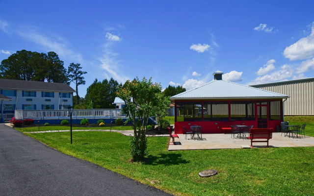 Days Inn by Wyndham Chincoteague Island