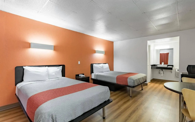 Motel 6-Walterboro, SC