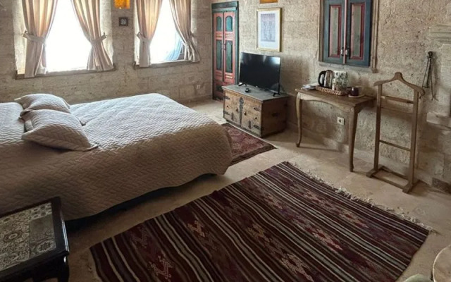 1860 Kadıevi