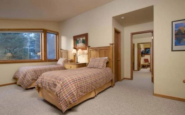 Timber Ridge by JHRL