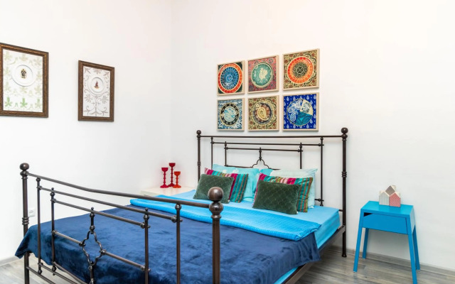 Apartment On Saadi Str Old Tbilisi