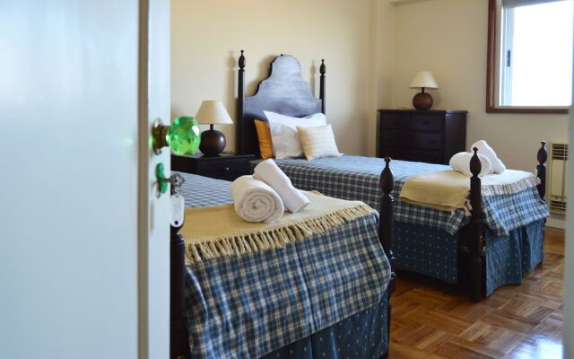 Pardal Apartment by JC