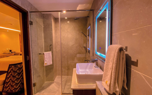 Urbanwoods Hotel Suites by icon