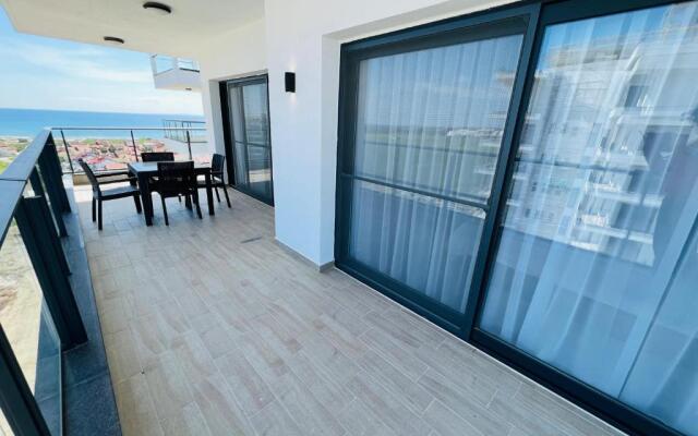 Apartamenty 2+1 v Caesar Blue Iona