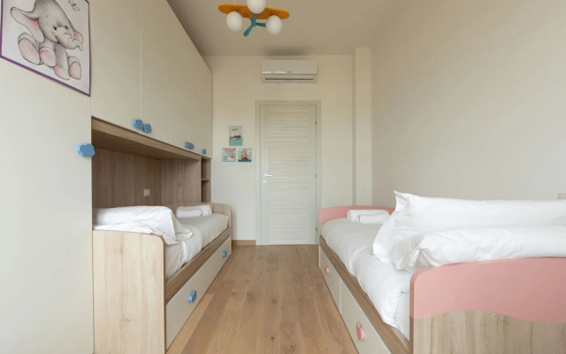 3722 Lo Spole Apartment by Barbarhouse