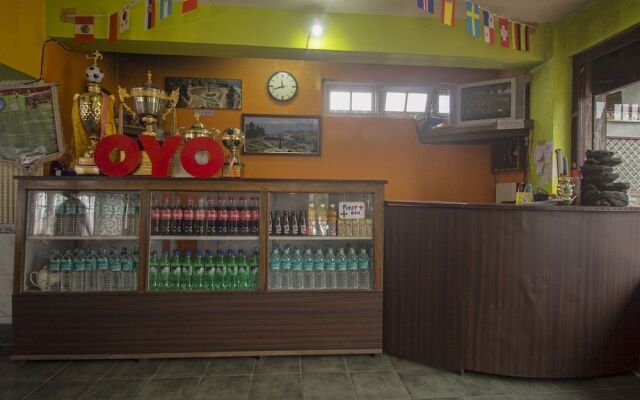 OYO 18904 Atithi Guest House