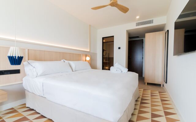 Akquaaa Boutique Hotel