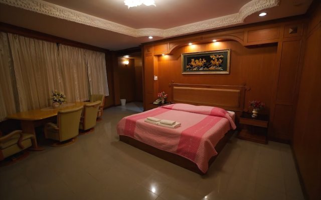 Rimchan Resort Hotel