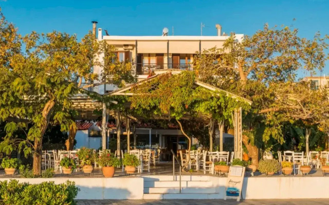 Villa Ganios