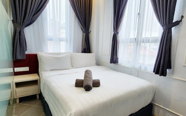 Mac Hotel By Sky Hive