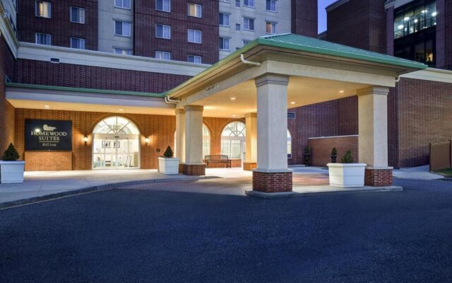 Homewood Suites by Hilton Edgewater