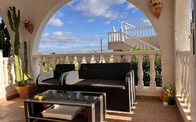 Beautiful holiday home in Ciudad Quesada with private pool