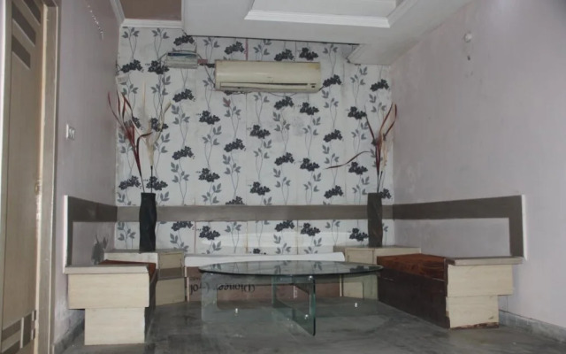Hotel Ekta Palace