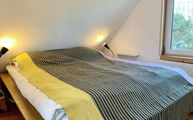Bungalow in Sint Maartenszee Near Beach