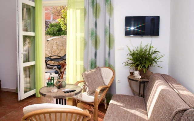 Apartments Lemon Tree