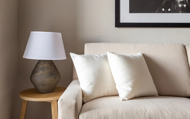 Kasa FreeMoreWest Charlotte