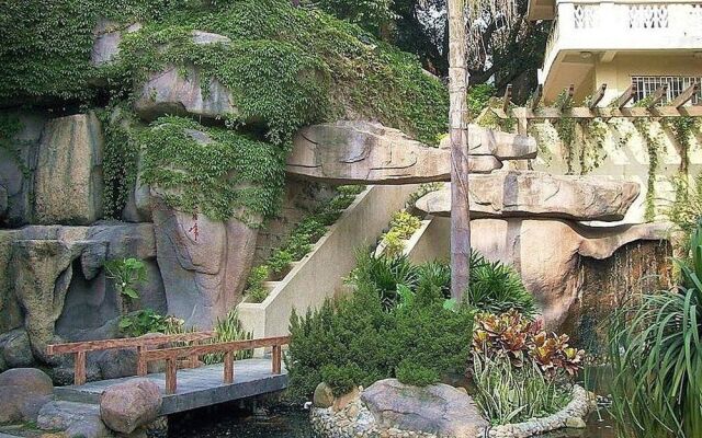 Xiamen Heyijia Garden Hotel