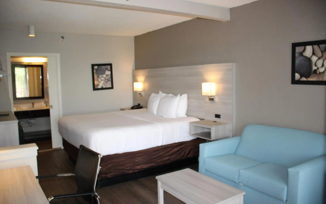 Boca Suites Deerfield Beach, SureStay Collection by BW