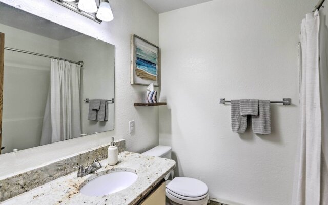 Quaint Couple's Escape: Pool, Near Lake Erie!