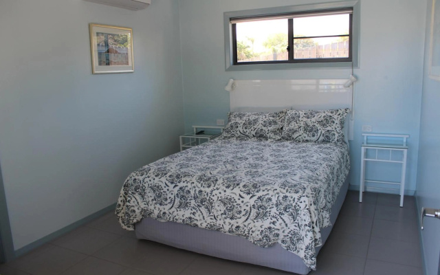 Gecko Guest House – Guest Rooms – Cooktown
