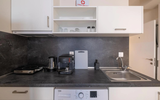 Sunny Dream Apartments