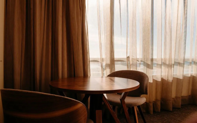 Atton Concepcion by Mercure