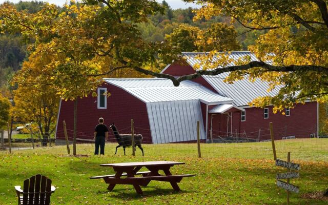 Maple Hill Farm Inn