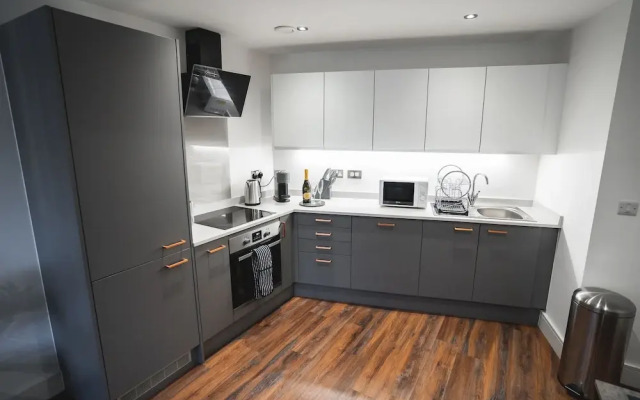 Staycay Modern 2-bed Apartment in Sheffield City Centre