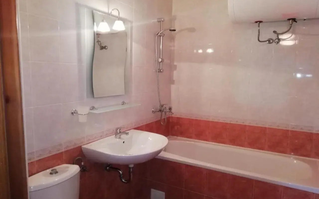 Efir Aparthotel