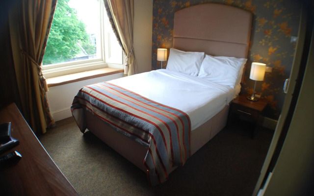 The Salisbury Hotel