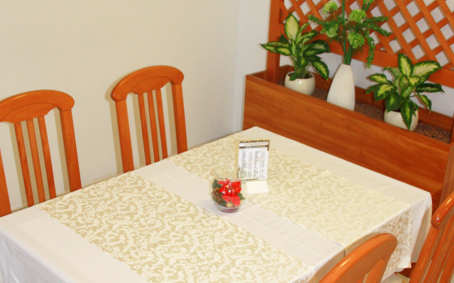 Hotel Dujam