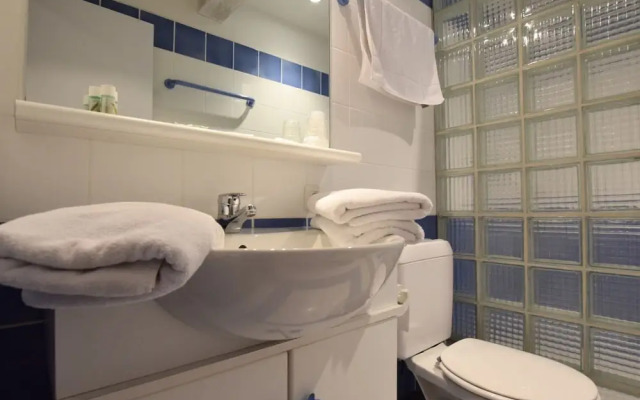 Holiday Home in Tenneville With Indoor Pool