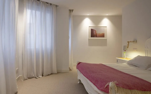 Great Location Nearby Plaza Moyua and Guggenheim