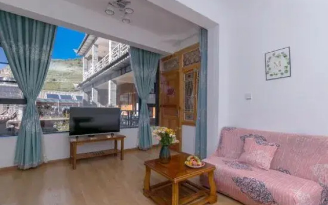 Dali Shuanglang Qingshui One Residence Homestay